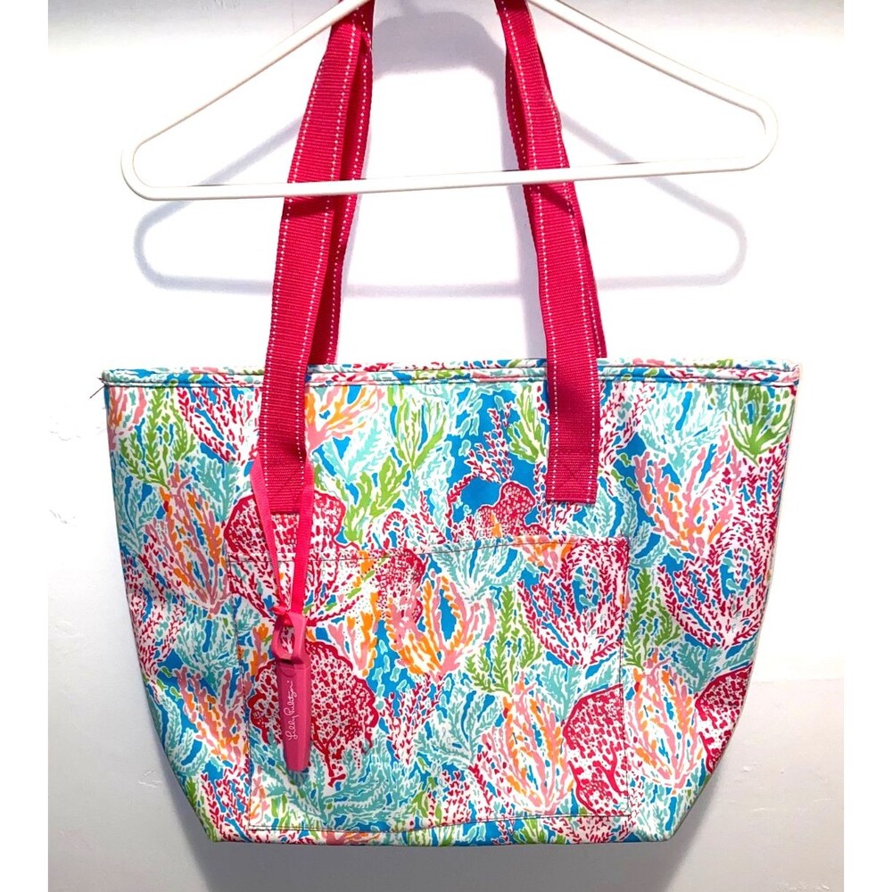 Lilly Pulitzer Insulated Beach Cooler let’s cha cha cha Bottle Opener Pink NEW